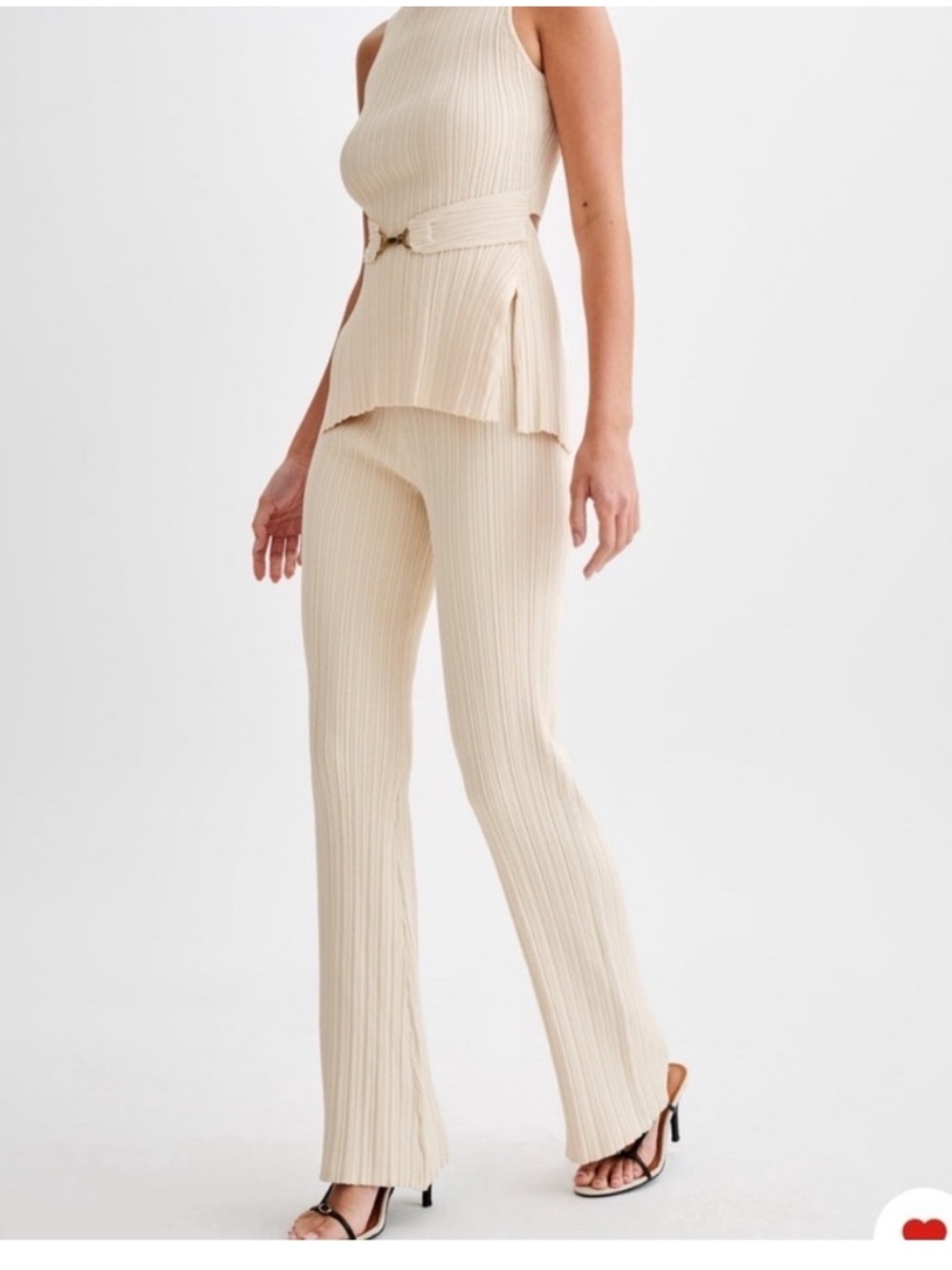 Meshki Cream Ribbed Two Piece Set - size medium -brand new without tags-gorgeous